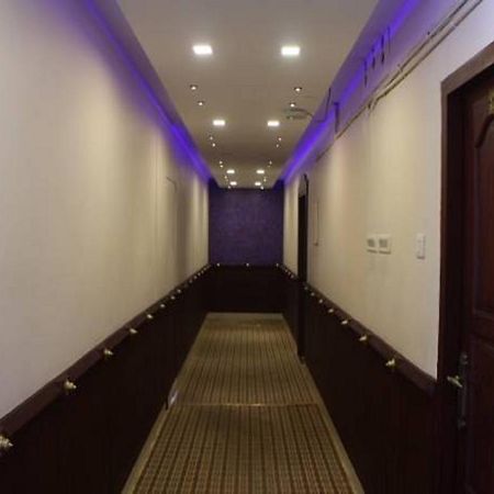 Sm Regency Kochi Esterno foto