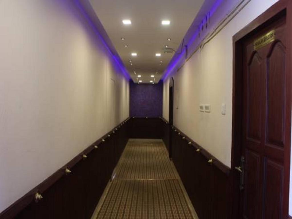 Sm Regency Kochi Esterno foto