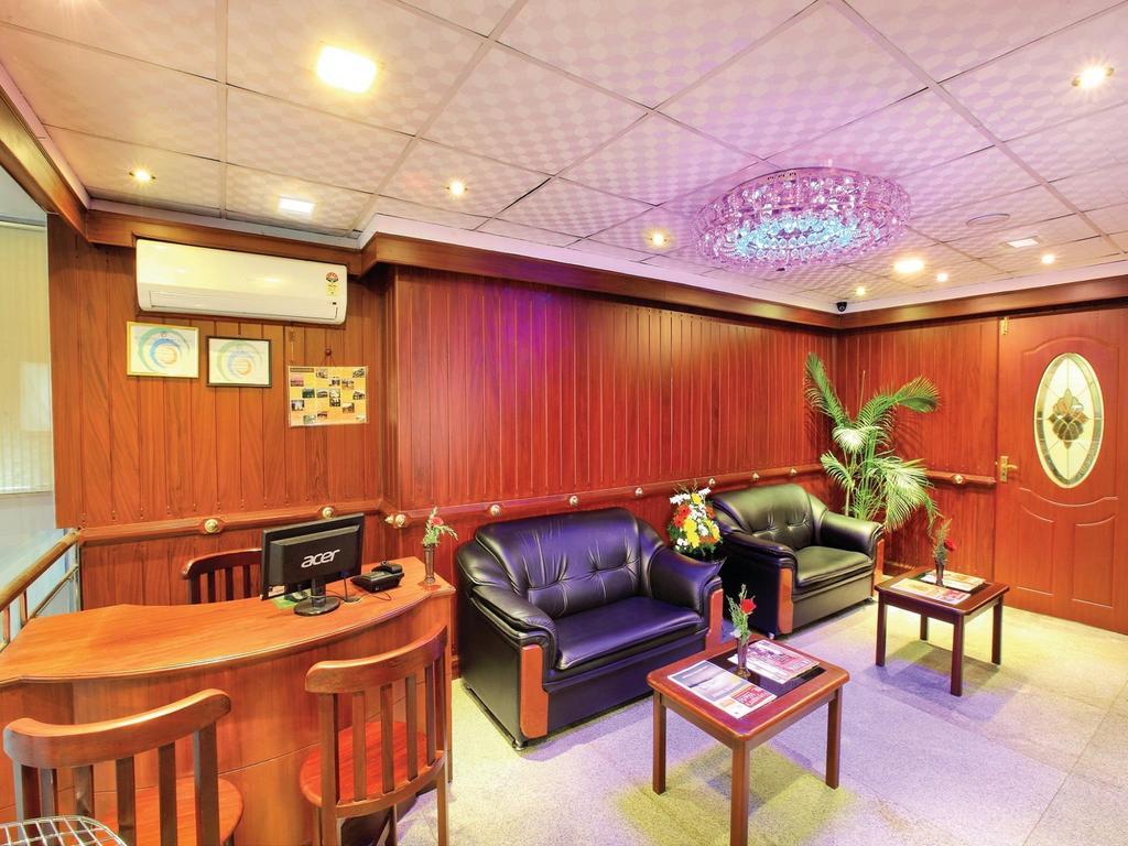 Sm Regency Kochi Esterno foto